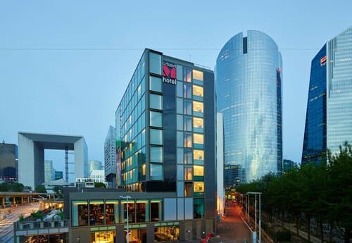 Внешний вид отеля CitizenM Paris la Défense