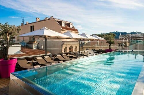 Внешний вид отеля Five Seas Hotel