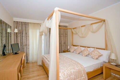 Внешний вид отеля Galaxy Beach Resort, Bw Premier Collection