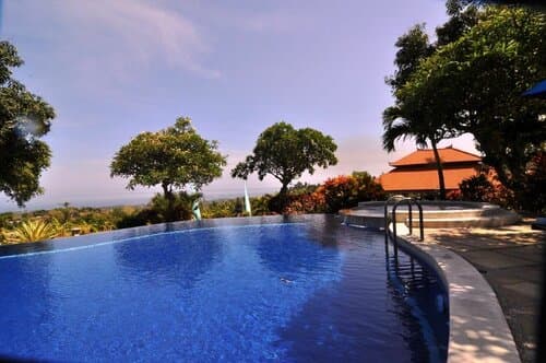 Внешний вид отеля Puri Mangga Sea View Resort & SPA