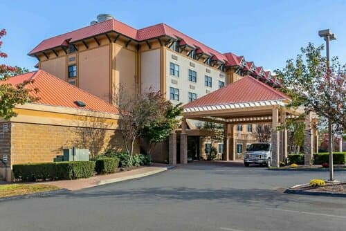 Внешний вид отеля Comfort Suites Near Casinos Norwich-Uncasville Ct