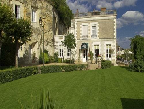 Внешний вид отеля Hotel Les Hautes Roches