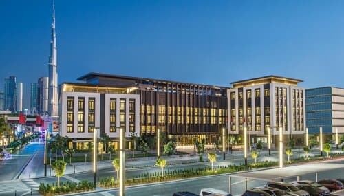 Внешний вид отеля La Ville Hotel & Suites Autograph Collection