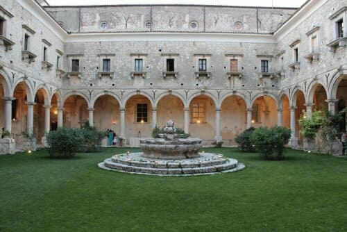 Внешний вид отеля Abbazia Santa Maria del Bosco