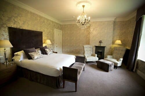 Внешний вид отеля The Leathes Head Hotel