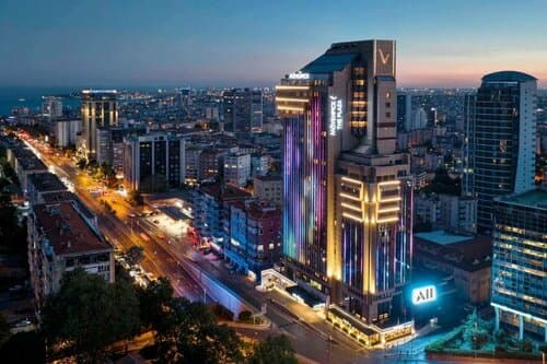 Внешний вид отеля Mövenpick Hotel Istanbul Bosphorus