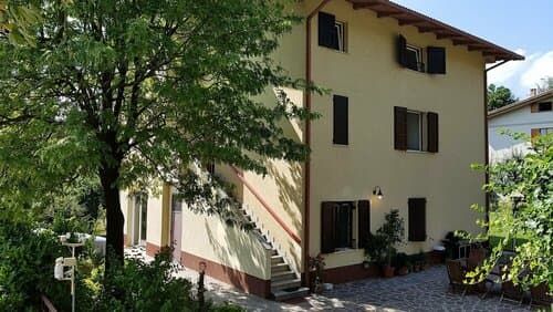 Внешний вид отеля Cherry House B&b