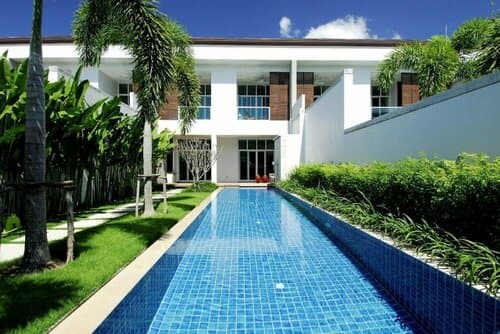 Внешний вид отеля Two Villas Holiday Oxygen Style Bangtao Beach