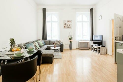 Внешний вид отеля Grand Budapest Apartments