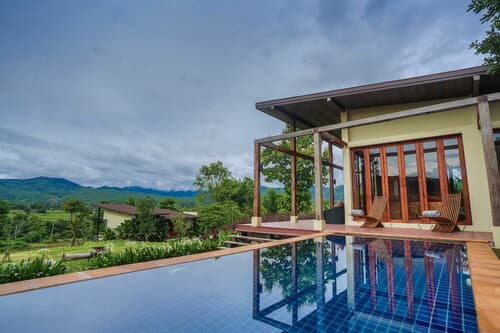Внешний вид отеля Puripai Villa