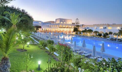 Внешний вид отеля Hotel Platanista