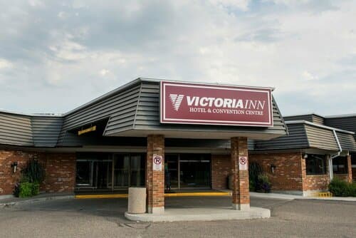 Внешний вид отеля Victoria Inn Hotel & Convention Centre Brandon
