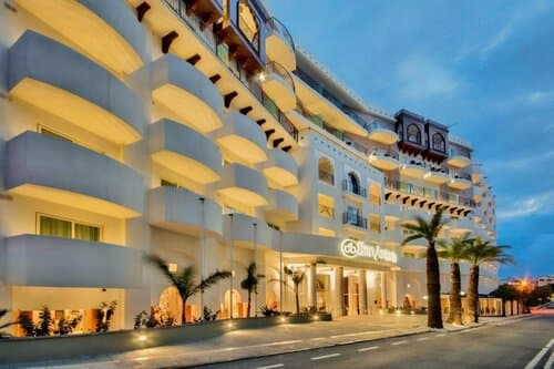 Внешний вид отеля Db San Antonio Hotel & SPA