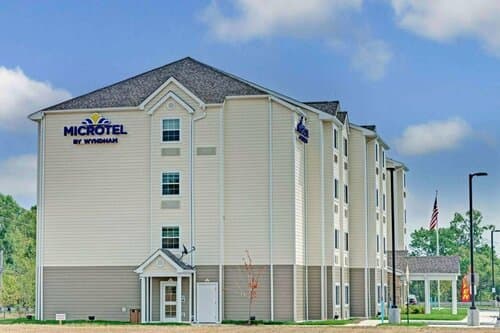 Внешний вид отеля Microtel Inn & Suites by Wyndham Philadelphia Airport Ridley