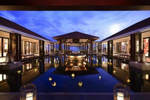 Внешний вид отеля Banyan Tree Lang Co