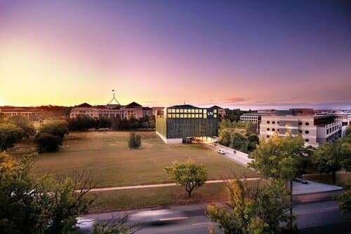 Внешний вид отеля Little National Hotel Canberra