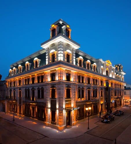 Внешний вид отеля Hotel London 1889