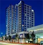 Внешний вид отеля Hilton Vancouver Airport
