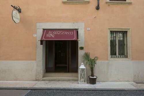 Внешний вид отеля Albergo Mazzanti