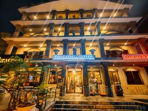 Внешний вид отеля Colosseum Hotel and Fitness Club