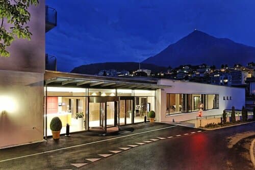 Внешний вид отеля Hotel Eden Spiez