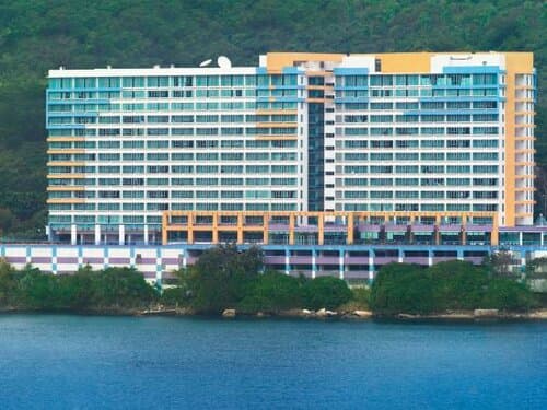 Внешний вид отеля Grand Bay View Hotel