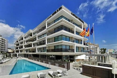 Внешний вид отеля Hotel & SPA Castillo de Peñíscola