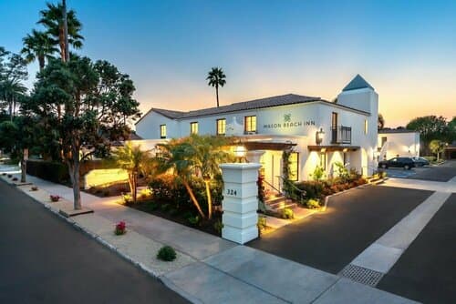 Внешний вид отеля Mason Beach Inn