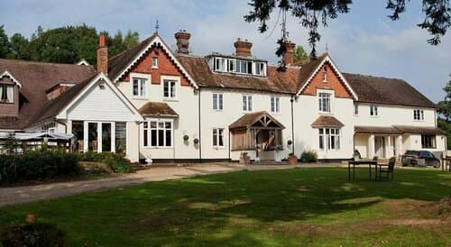 Внешний вид отеля Leeford Place Hotel