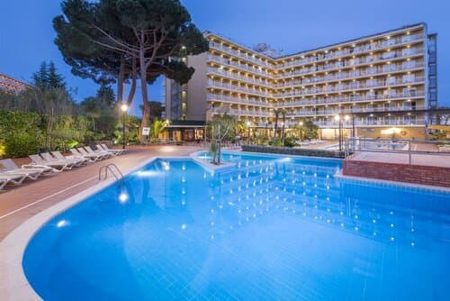 Внешний вид отеля Hotel President
