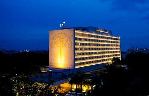 Внешний вид отеля Taj Coromandel