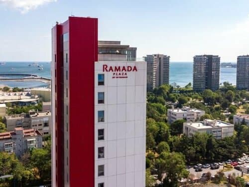 Внешний вид отеля Ramada Plaza by Wyndham Istanbul Atakoy