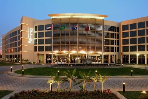 Внешний вид отеля Centro Sharjah by Rotana
