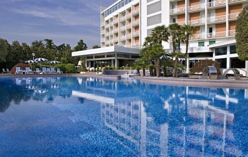 Внешний вид отеля Grand Hotel Terme & SPA