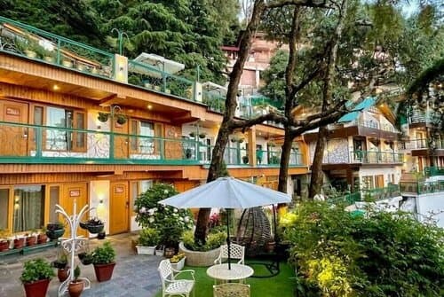 Внешний вид отеля Hotel Mongas