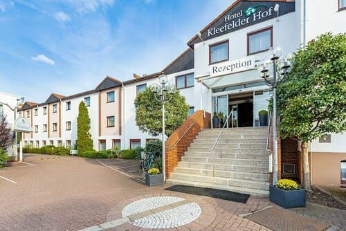 Внешний вид отеля Hotel Kleefelder Hof