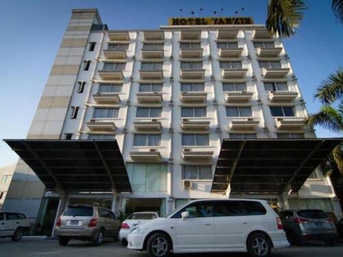 Внешний вид отеля Hotel Yankin