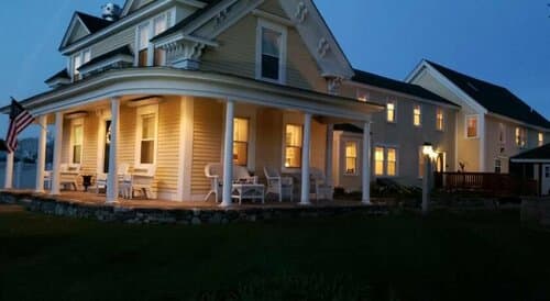 Внешний вид отеля The Elmere House Bed & Breakfast