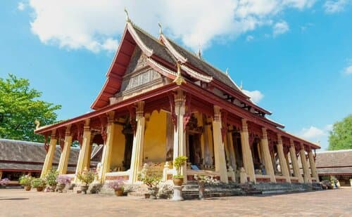 Внешний вид отеля Landmark Mekong Riverside Hotel