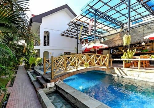 Внешний вид отеля Nirvana Beach Resort