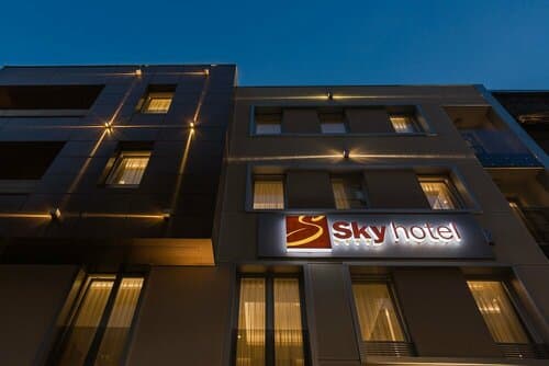 Внешний вид отеля Sky Garny Hotel Belgrade