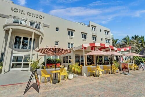 Внешний вид отеля Sheldon Hotel