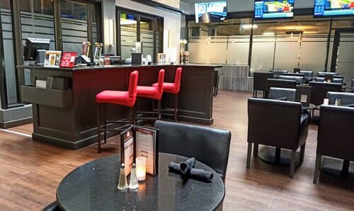 Внешний вид отеля Best Western Plus Village Park Inn