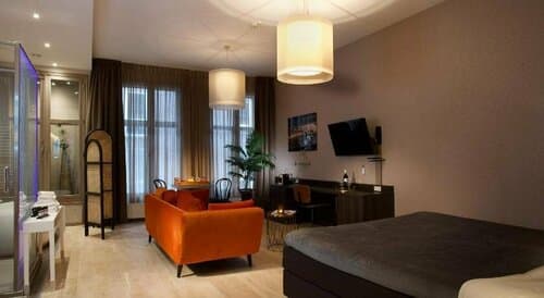 Внешний вид отеля Brasss Hotel Suites