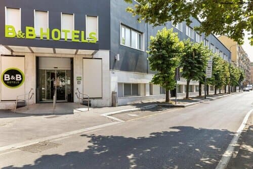 Внешний вид отеля B&b Hotel Milano Ornato