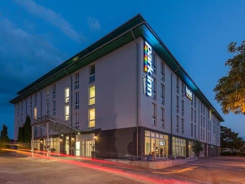 Внешний вид отеля Park Inn by Radisson Göttingen