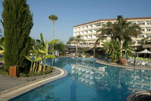 Внешний вид отеля Atlantica Bay