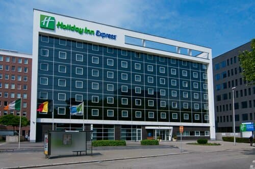 Внешний вид отеля Holiday Inn Express Antwerp City-North, an Ihg Hotel