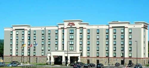 Внешний вид отеля Hampton Inn & Suites by Hilton Moncton