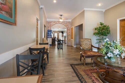 Внешний вид отеля SureStay Hotel by Best Western Leesville